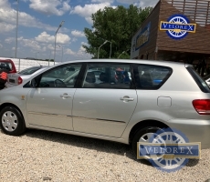 TOYOTA AVENSIS VERSO 2.0 D-4D 7 FŐS-ÚJ GUMIK-ÚJ VEZÉLÉS-ÚJ KUPLUNG