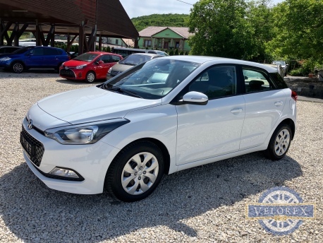HYUNDAI I20 1.1 CRDi Life AC TOLATÓRADAR-EXTRÁS-SZÉP-ELSŐ GAZDÁS!!!